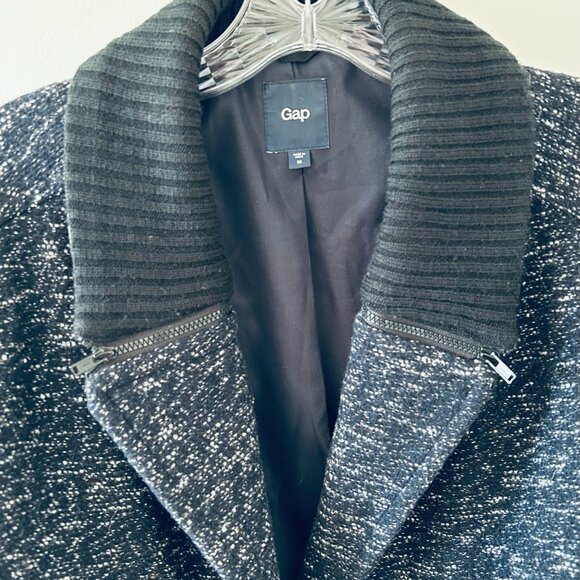 Gap Store Jacket Size M - Picture 2 of 5